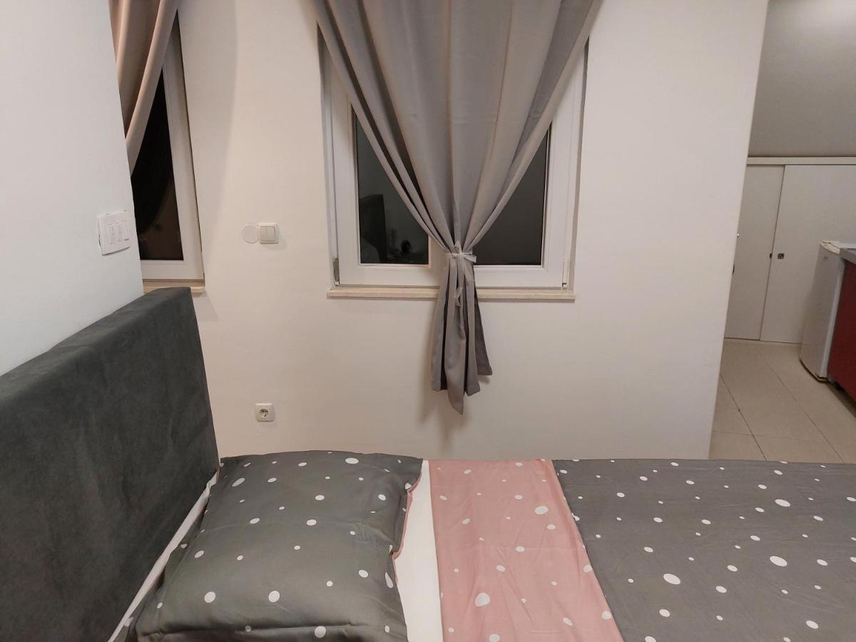 Guest House Vitaro Split Buitenkant foto
